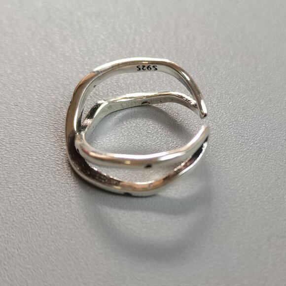 Pre-owned women's classic fashion rings - Picture 5 of 5